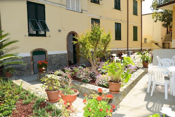 Hotel Souvenir (Monterosso al Mare)